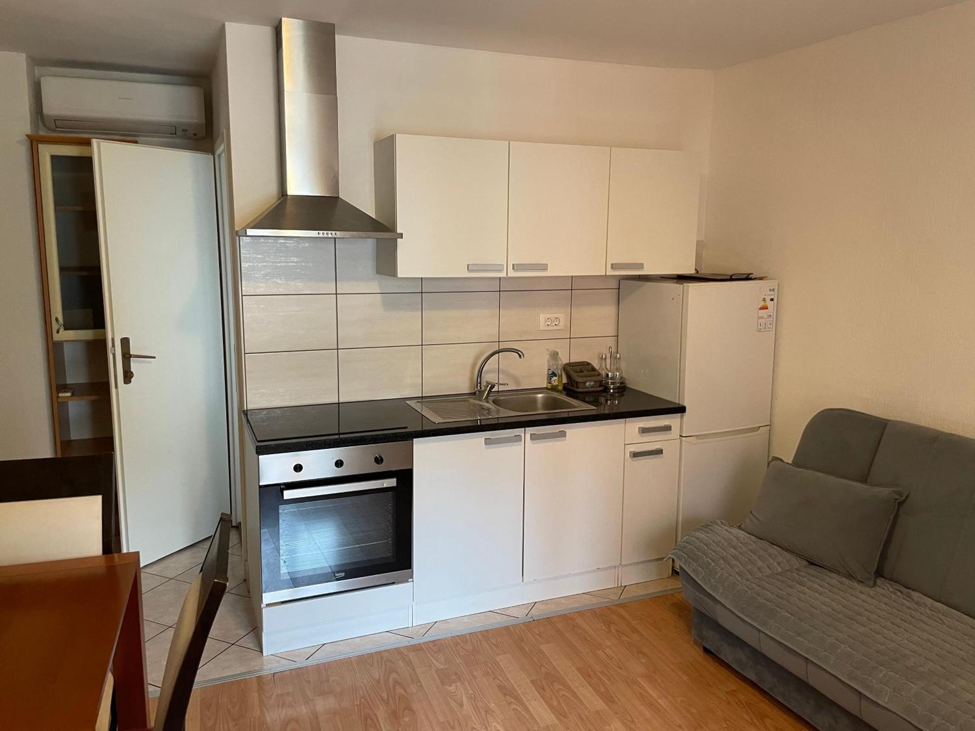 Apartmaji Sara, Izola - Isola Exteriör bild